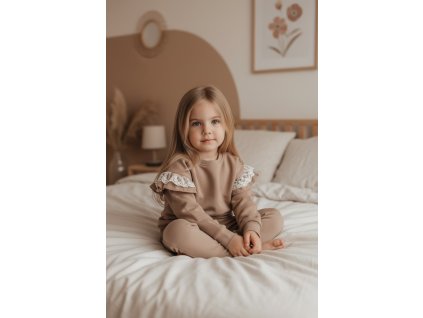 hnedá-mikina-s-cipkou-pre-dievcata