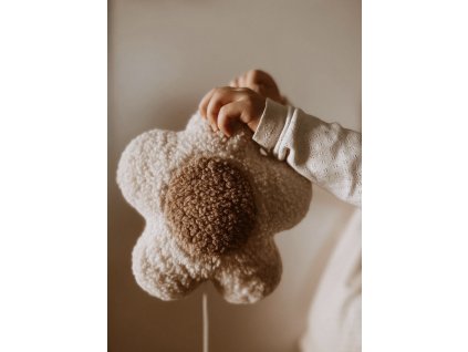 nocne-svetielko-s-uspavankou-pre-deti-mrsertha-kvietok