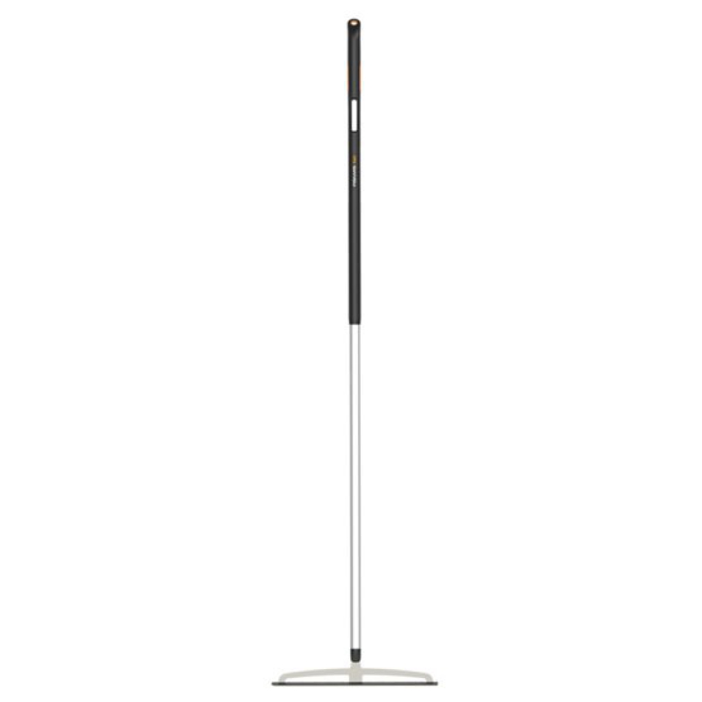 FISKARS Xact hrable na hlinu M