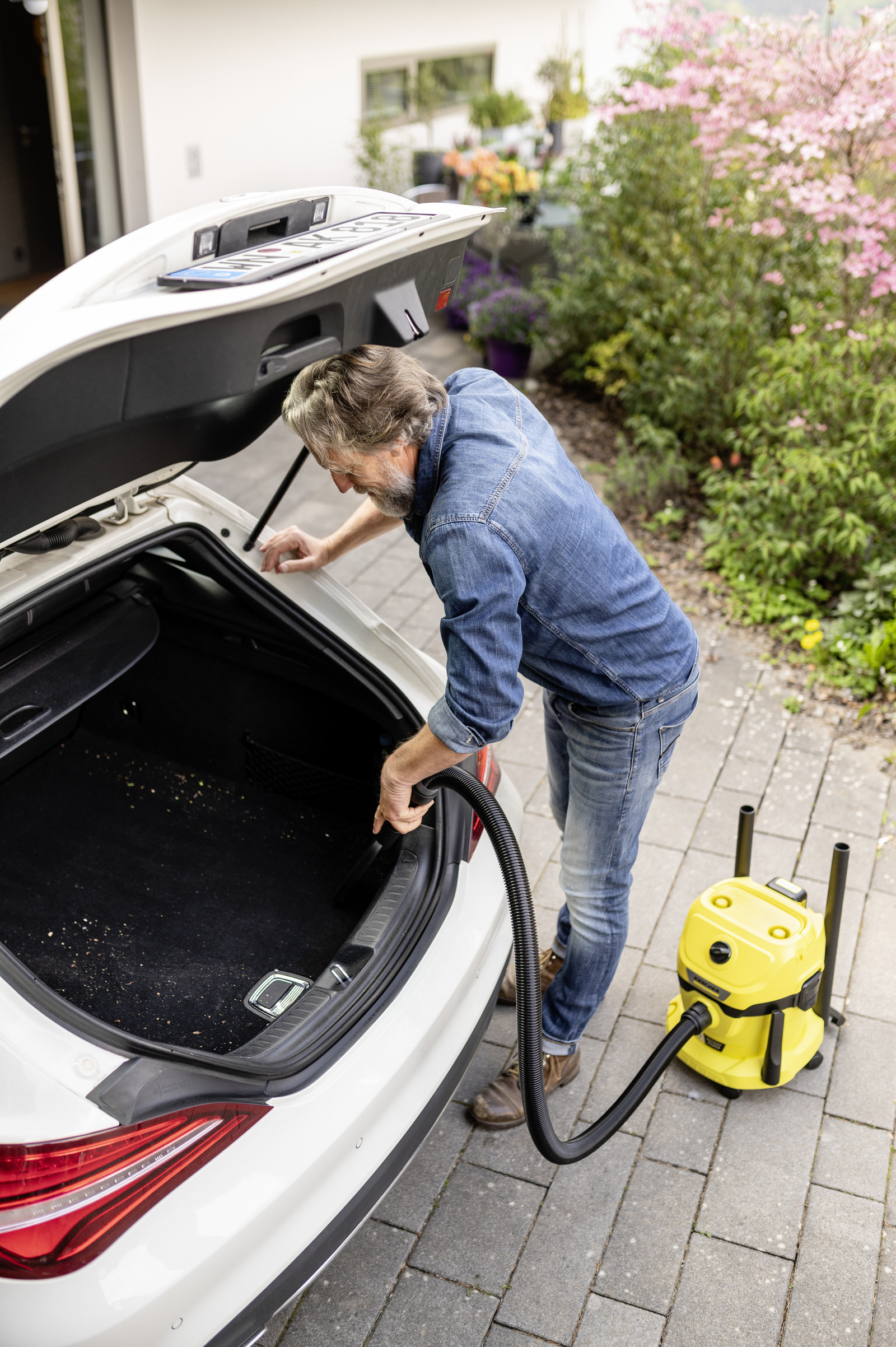 Karcher Kärcher Akumulátorový mokro suchý vysávač WD 2-18 V-12/18