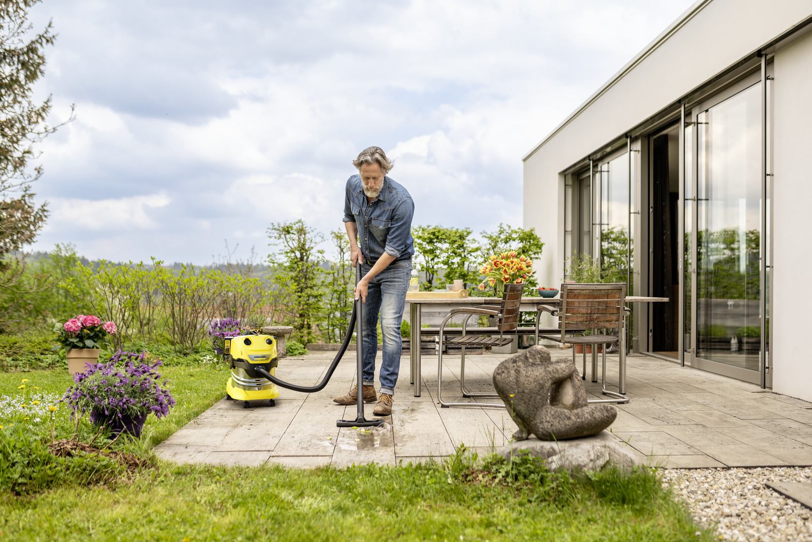 Karcher Kärcher Akumulátorový mokro-suchý vysávač WD 4-18 S V-20/22 Dual