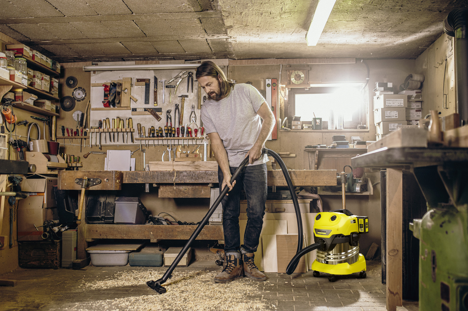 Karcher Kärcher Akumulátorový mokro-suchý vysávač WD 4-18 S V-20/22 Dual Battery Set