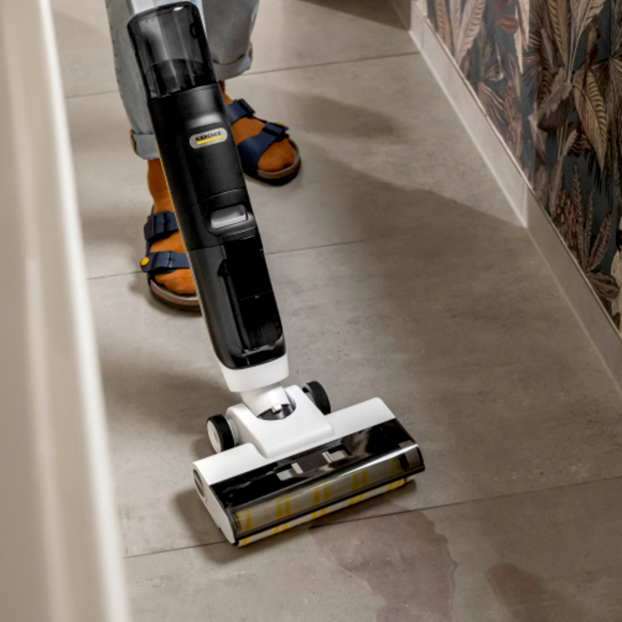 Karcher Kärcher Čistič tvrdých podláh FCV 3