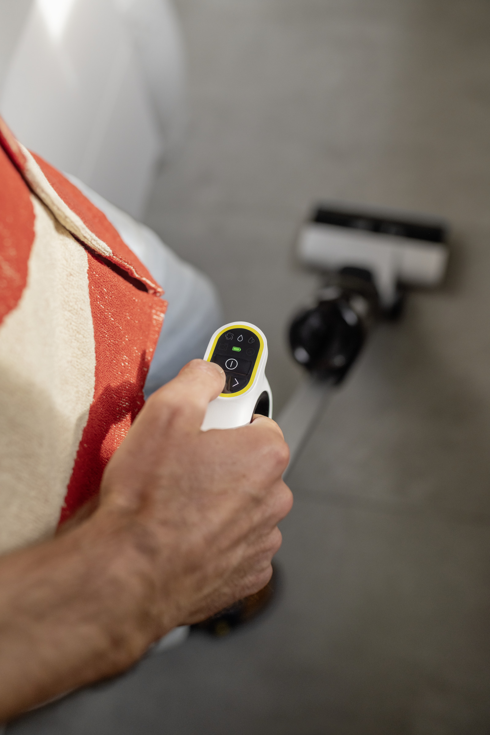 Karcher Kärcher Čistič tvrdých podláh FCV 3