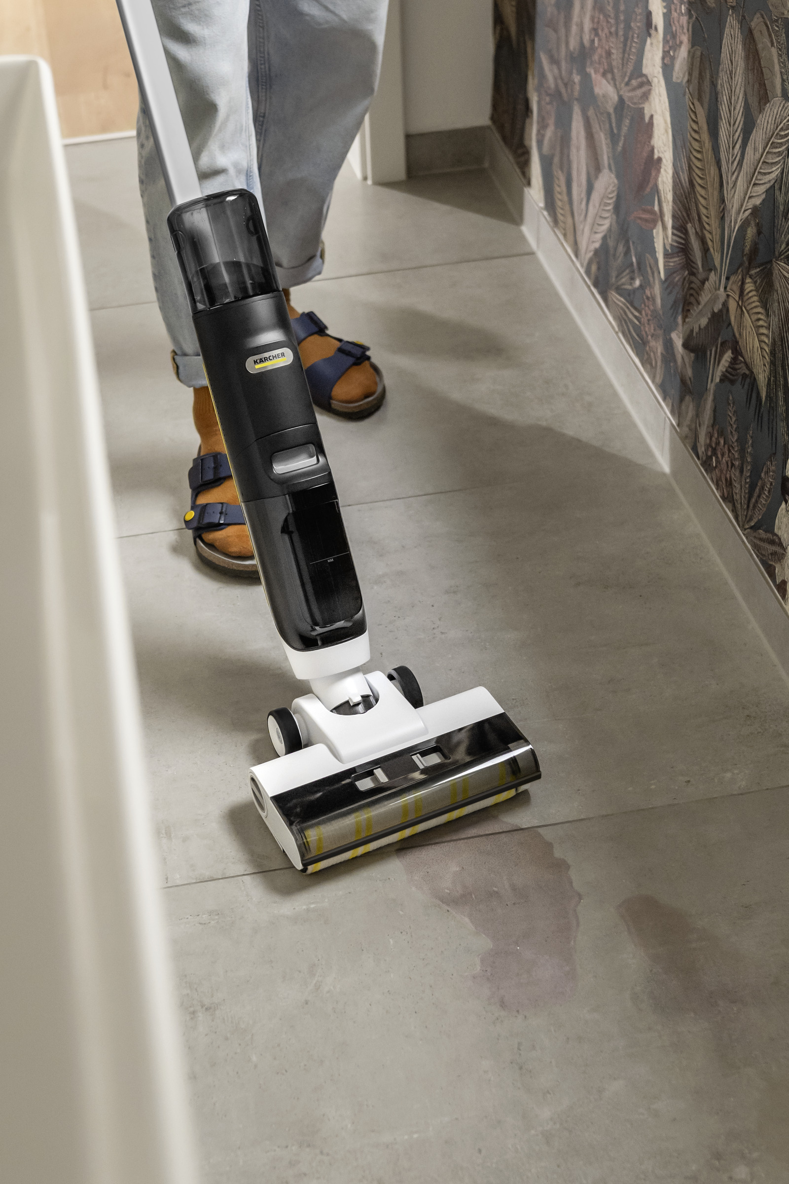 Karcher Kärcher Čistič tvrdých podláh FCV 3
