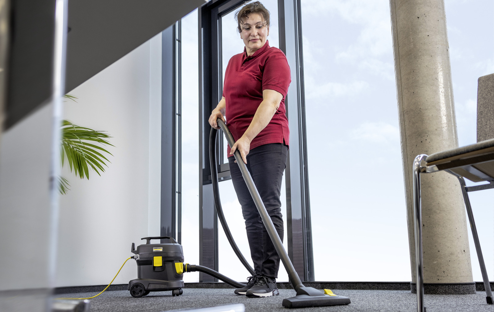 Karcher Kärcher Suchý vysávač T 11/1 Classic Adv Go!Further