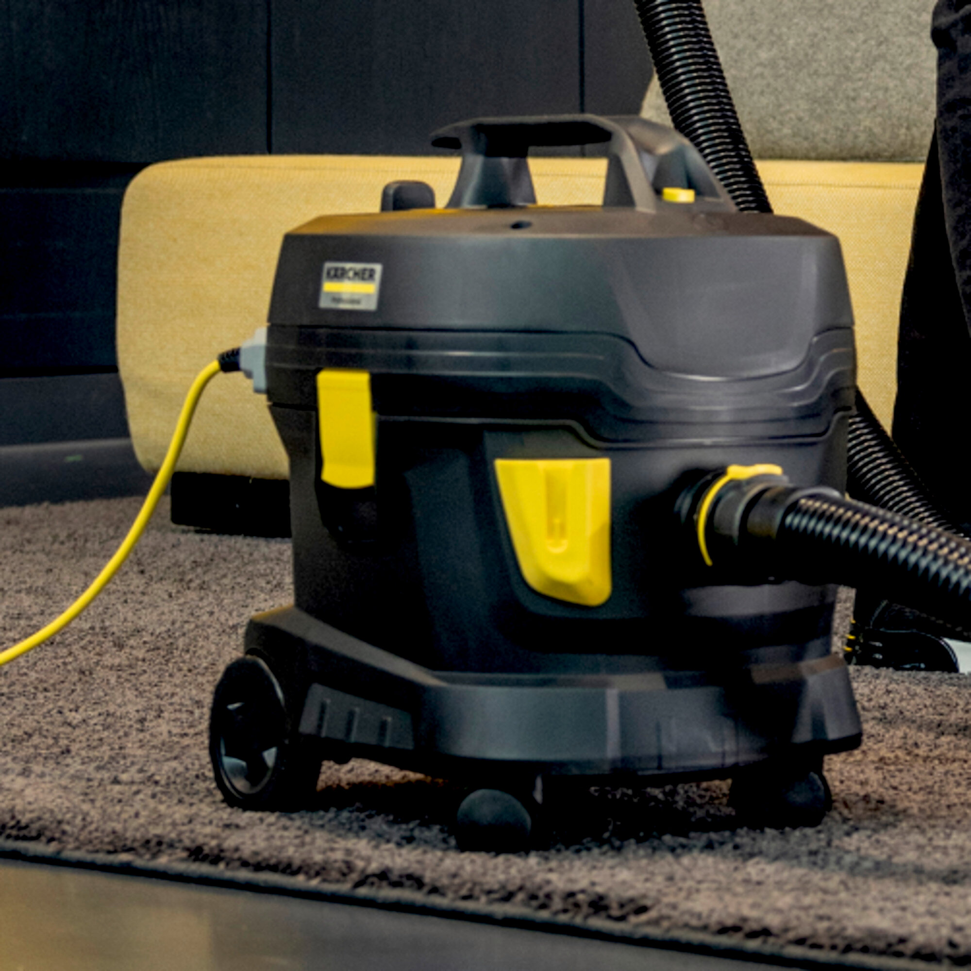 Karcher Kärcher Suchý vysávač T 11/1 Classic Adv Go!Further
