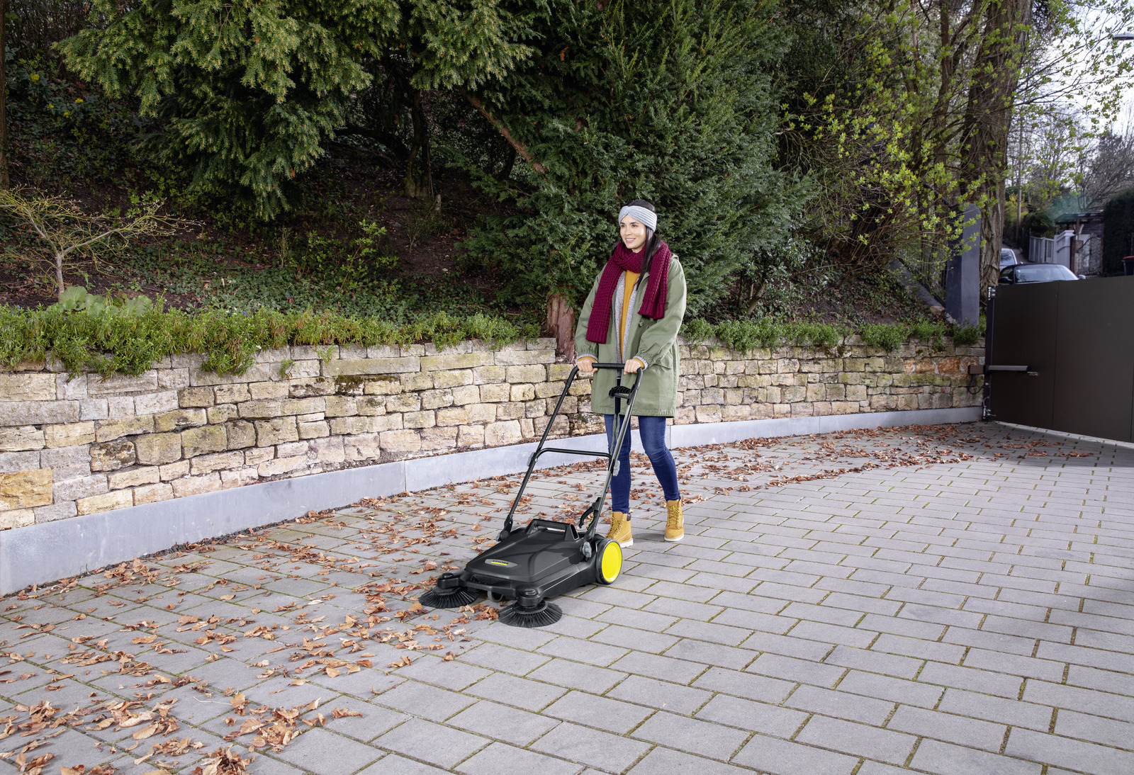 Karcher Kärcher Zametací stroj S 4 Twin Go!Further