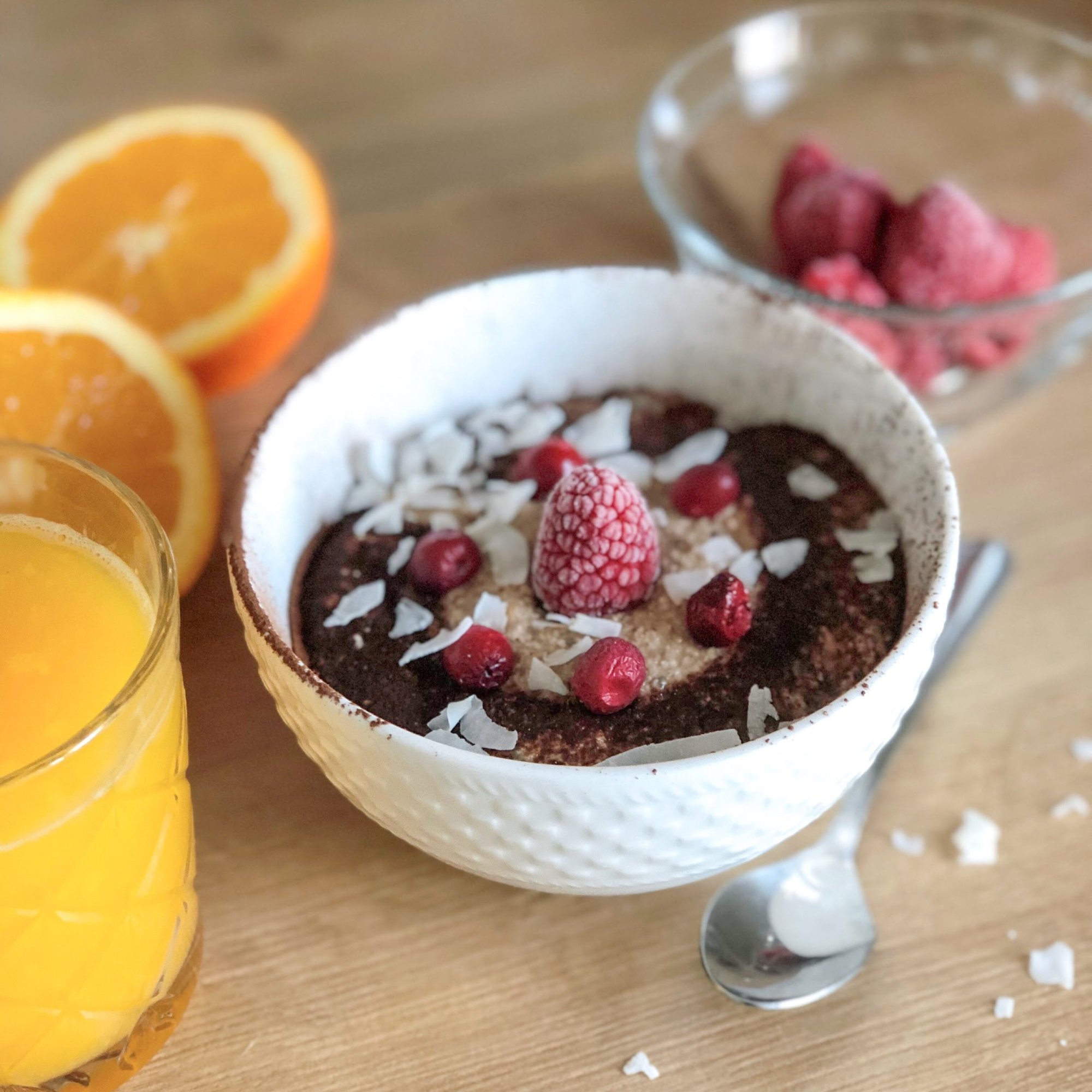 RASPBERRY CHOCO BAKED OATS