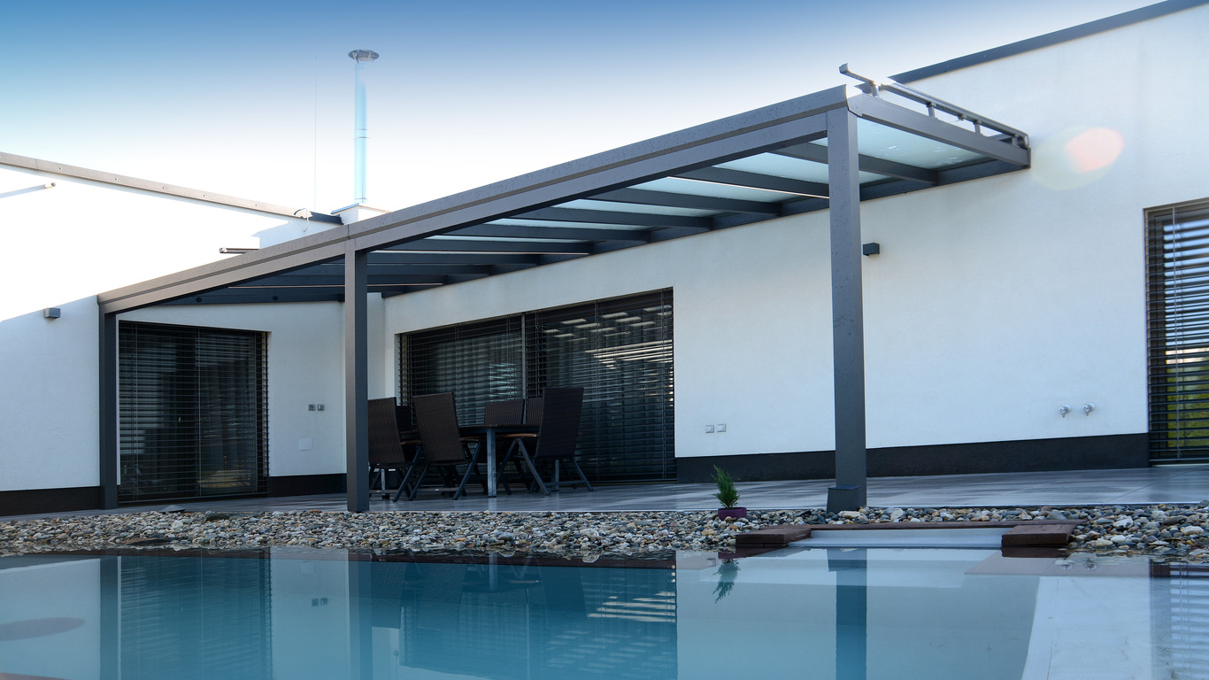 Pergola Incline Glass