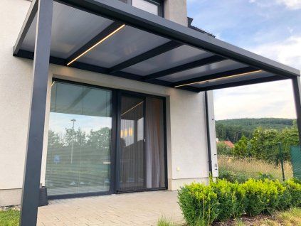 INCLINE POLY pergola 3