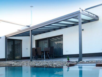 INCLINE GLASS pergola 1
