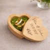 Dřevěná krabička na prstýnky ve tvaru srdce - eukalyptus