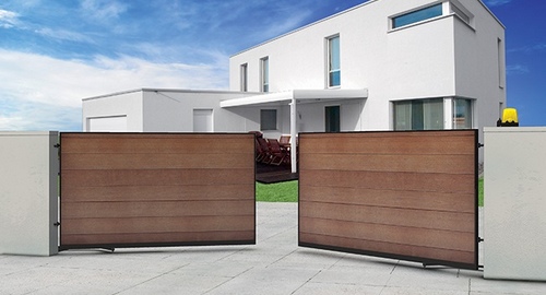 Automatické brány - komfort nerovná se bezpečnost