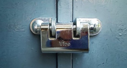 Co bývá "Achillovou patou" u visacích zámků?