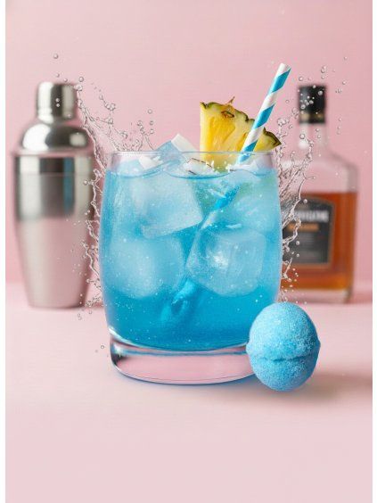 web ananas kokos koktejl