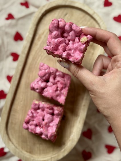 Jahodová příchuť -  Křupavé marshmallow