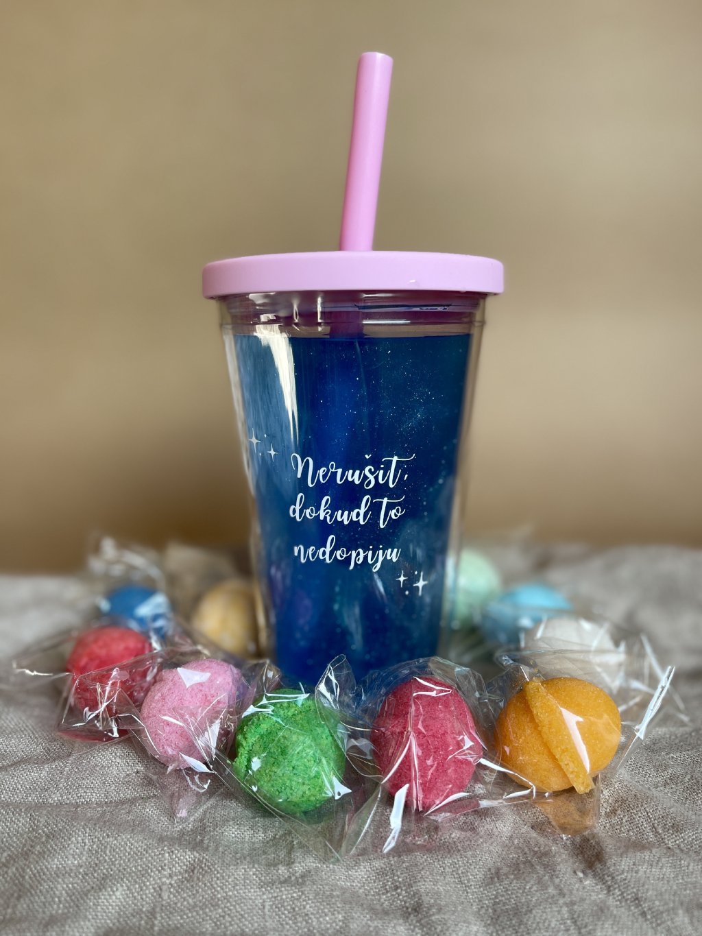 Ružový téglik a Drinkové bomby - 9+1ks ZADARMO