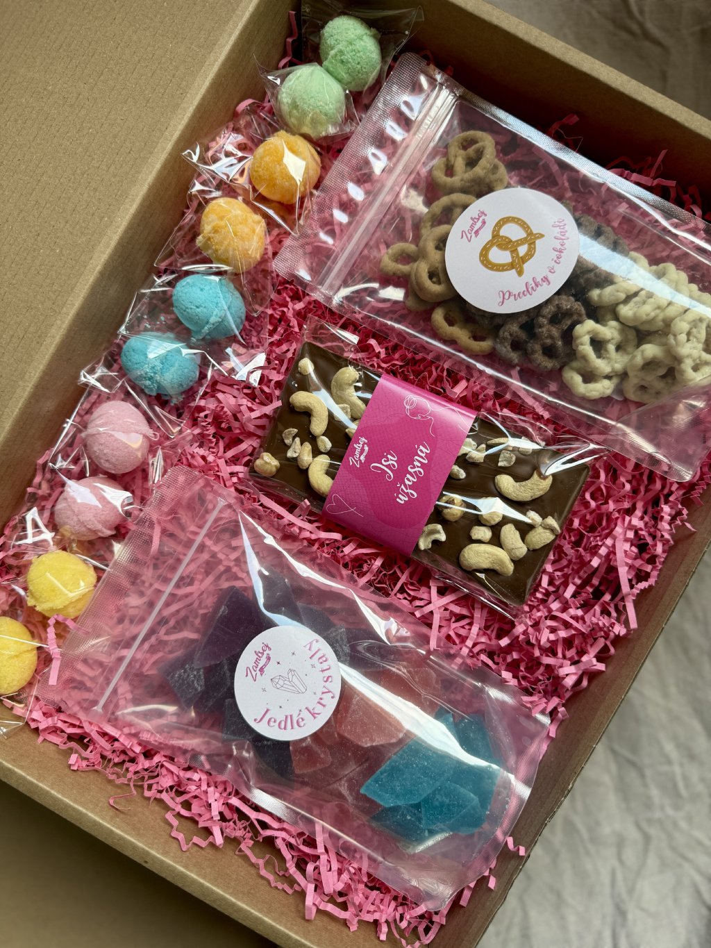 MDŽ výhodná sada - prianie + MIX praclíkov v čokoláde ZADARMO