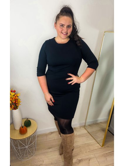 Čierne kokteilové šaty