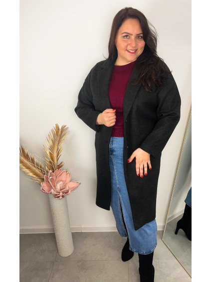 Elegantný čierny podšitý kabát