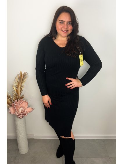 Čierne úpletové šaty