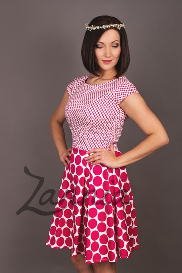 Viola - růžové puntíky