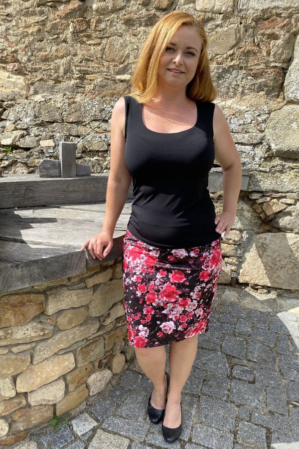 Sukně - černá - květinová se zipem