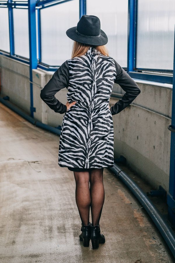 Kabát - kardigan - zebra