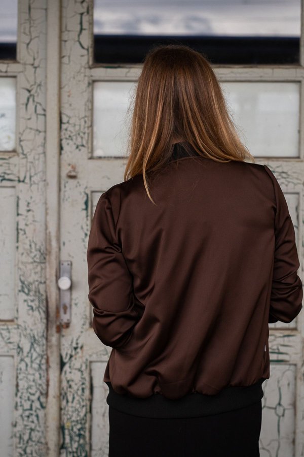 Bomber - saténový hnědý