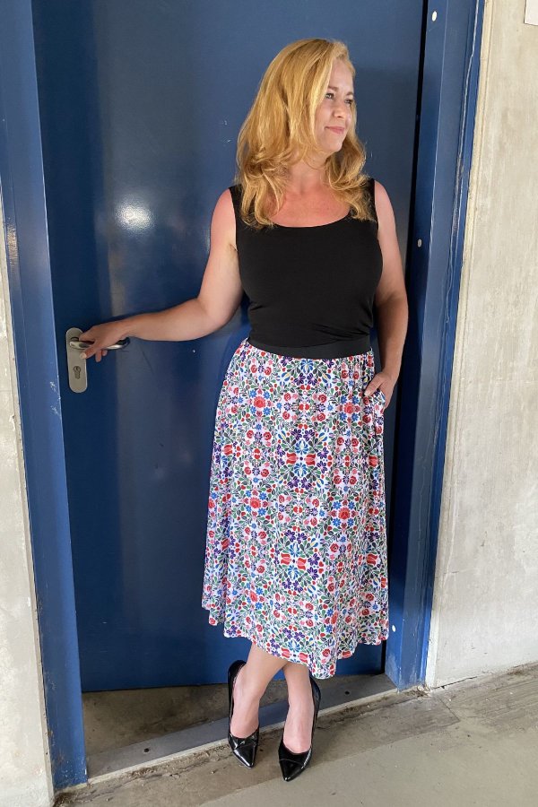 MIDI sukně -  folklór srdíčko Zannia