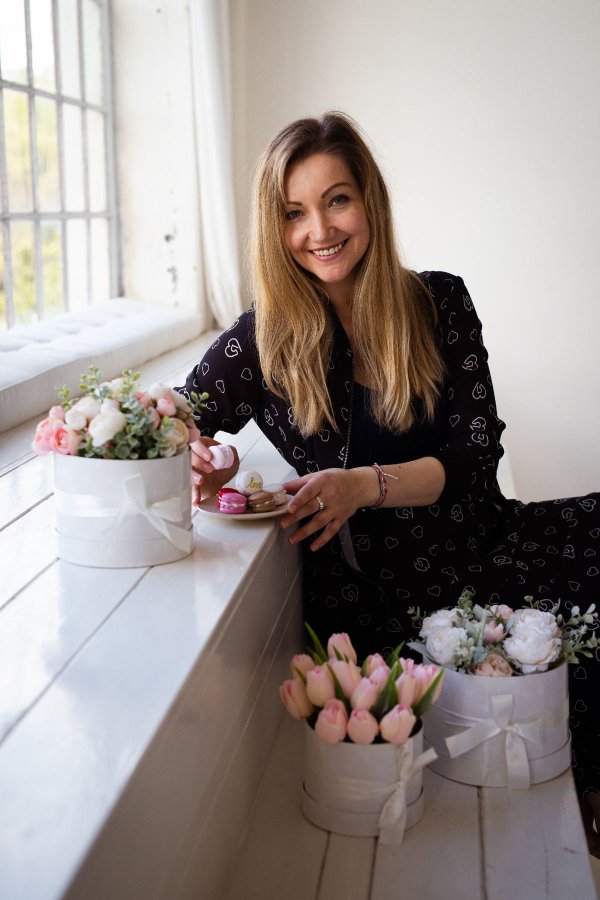 MIDI sukně - černobílé srdíčka