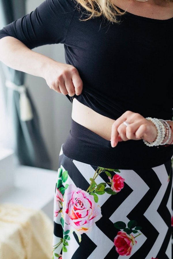 Dlouhá sukně - pas - cik cak a růže