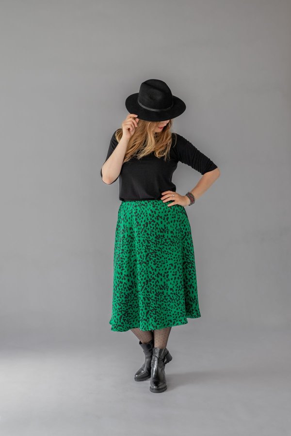 MIDI sukně - saténová - zvířecí vzor