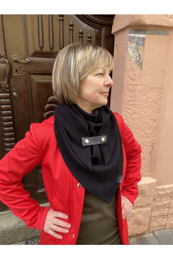 SET - šátek a čepice - černý