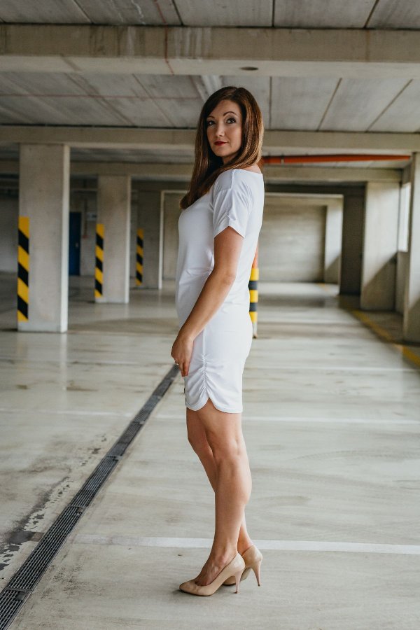 Sára - bílé - FOLKLÓR