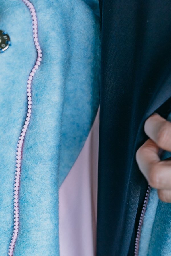 Kabát blankytně modrý  - LIMITKA