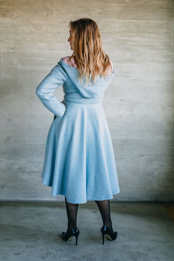 Kabát blankytně modrý  - LIMITKA