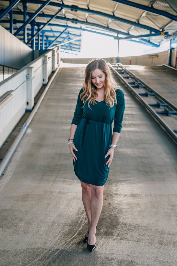 Sára - lahvově zelené