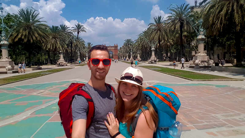 Barcelona a 7 tipů, jak přežít ve městě kriminality a Gaudího 