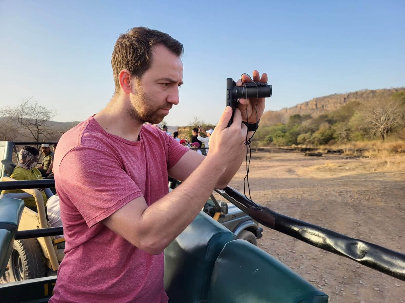 dalekohled-mini-s-vysokym-rozlisenim--40x22-hd--2000-pouziti-safari-s-mobilem