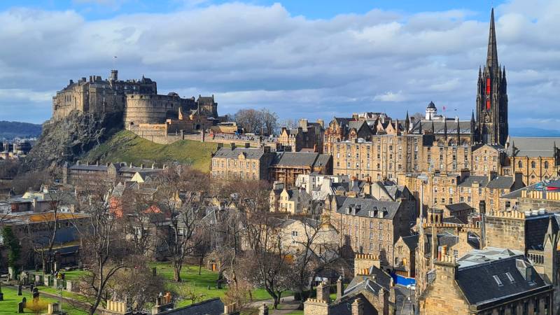 3 dni v Edinburghu, ako na letenky, ubytovanie, dopravu a financie