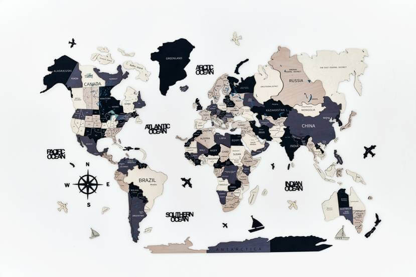 E-shop B2B Drevená mapa sveta na stenu, 3D Farba: Čierna, Veľkosť: M