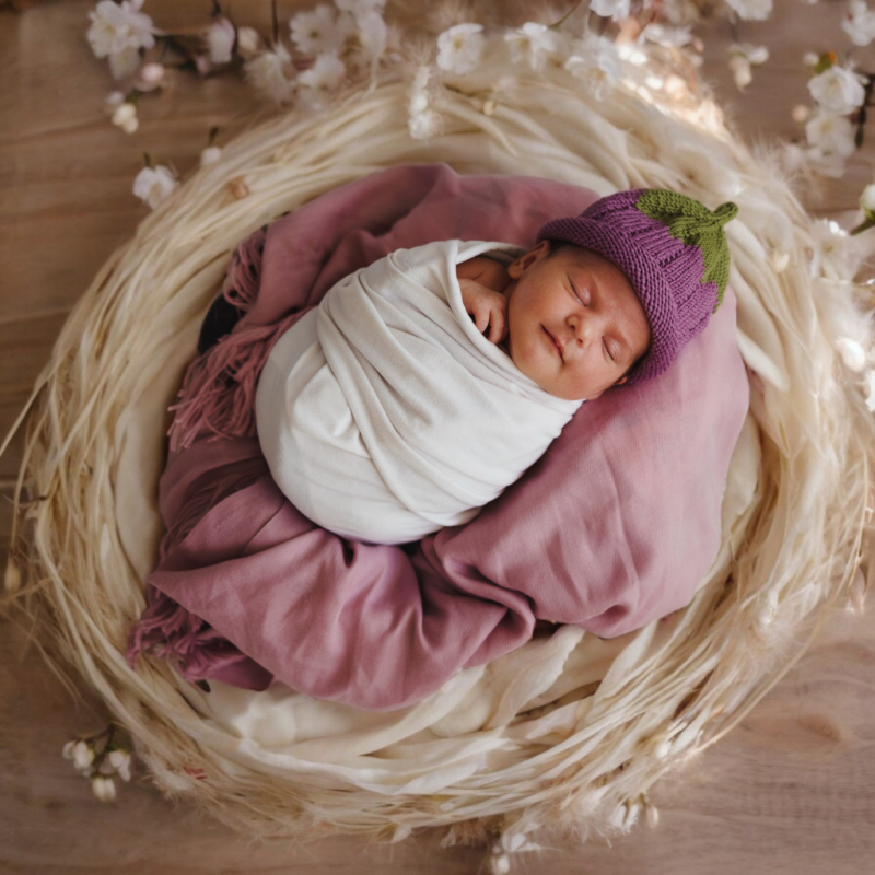 merino cepice newborn miminko fialka