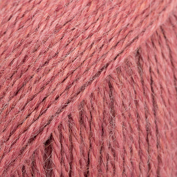 DROPS Alpaca 9024 – tmavá rumělka