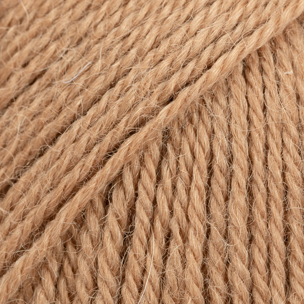 Garnstudio DROPS Design DROPS Alpaca DROPS Alpaca: 9031 mandle