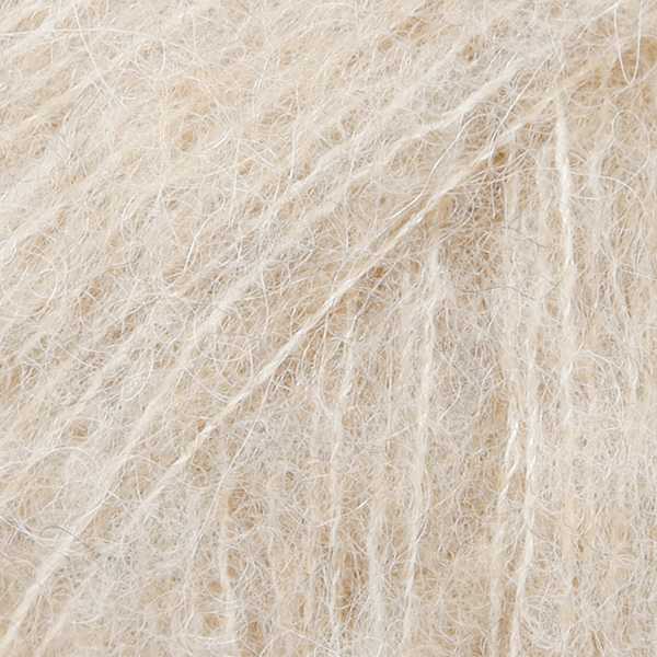 DROPS Brushed Alpaca Silk 04 – světlá béžová