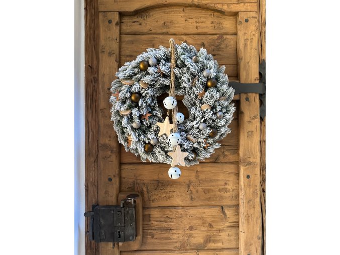 Věnec Zasněžené Vánoce 50 cm