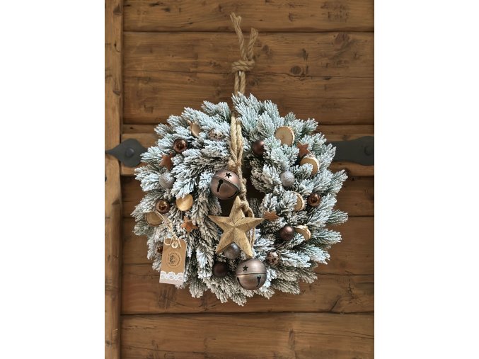 Věnec Zasněžené Vánoce - rolničky 40 cm