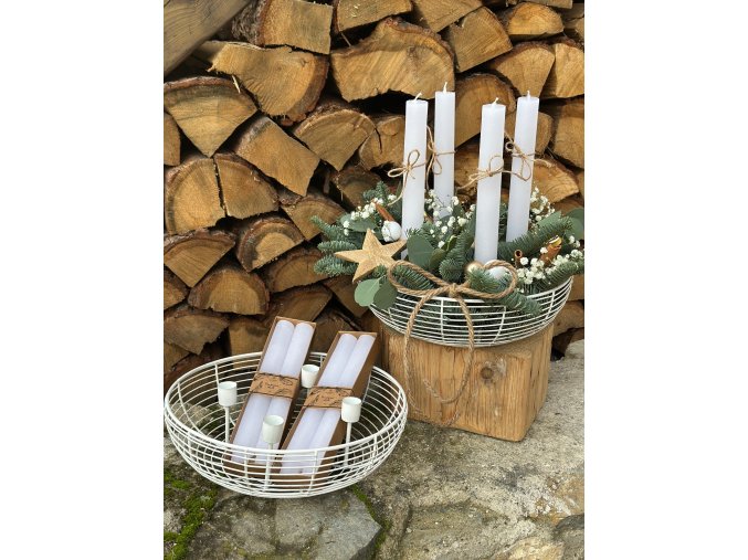 SADA: Rustikální kovový svícen (kulatý) se 4 ks kónických svíček